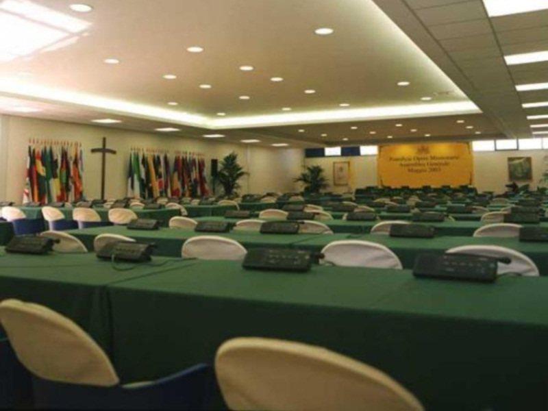 צ'יאמפינו Hotel Palacavicchi מראה חיצוני תמונה