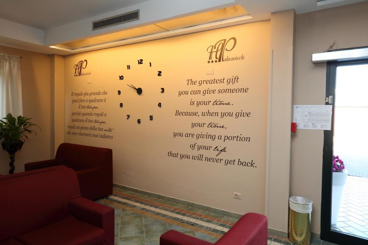 צ'יאמפינו Hotel Palacavicchi מראה חיצוני תמונה
